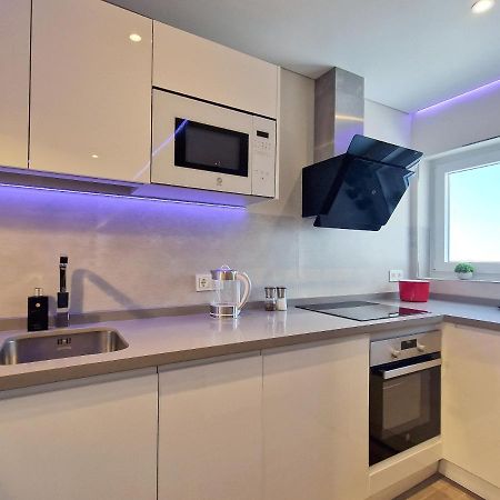 Emerald Apartment - Spacious Modern 2 Bedroom Benalmádena Eksteriør billede