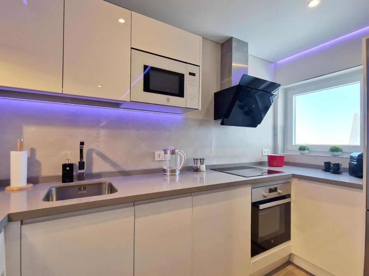 Emerald Apartment - Spacious Modern 2 Bedroom Benalmádena Eksteriør billede