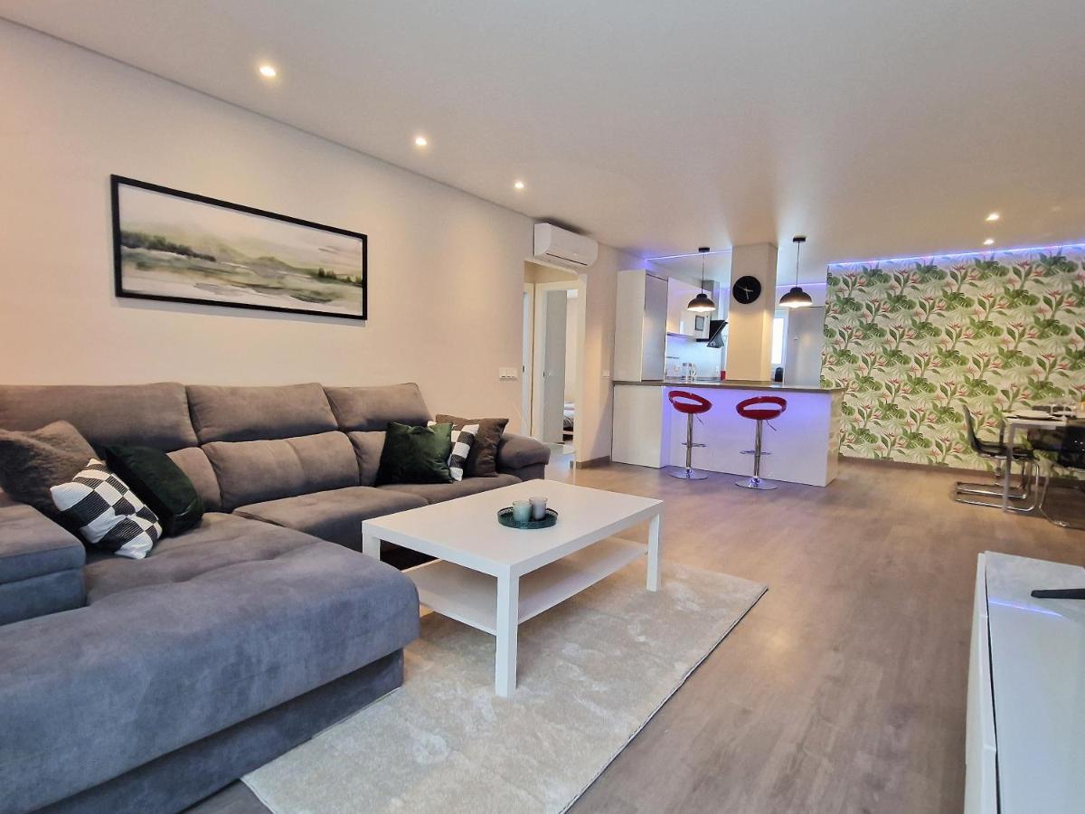 Emerald Apartment - Spacious Modern 2 Bedroom Benalmádena Eksteriør billede